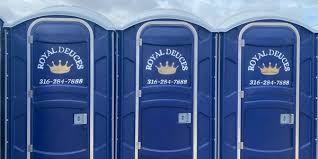 Best Deluxe Portable Toilet Rental  in Gun Barrel City, TX